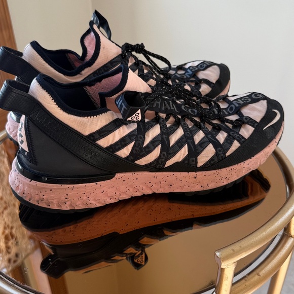 Nike Other - Nike ACG React Terra Gobe Men's Melon Tint, Sz 13.. LIKE NEW!!